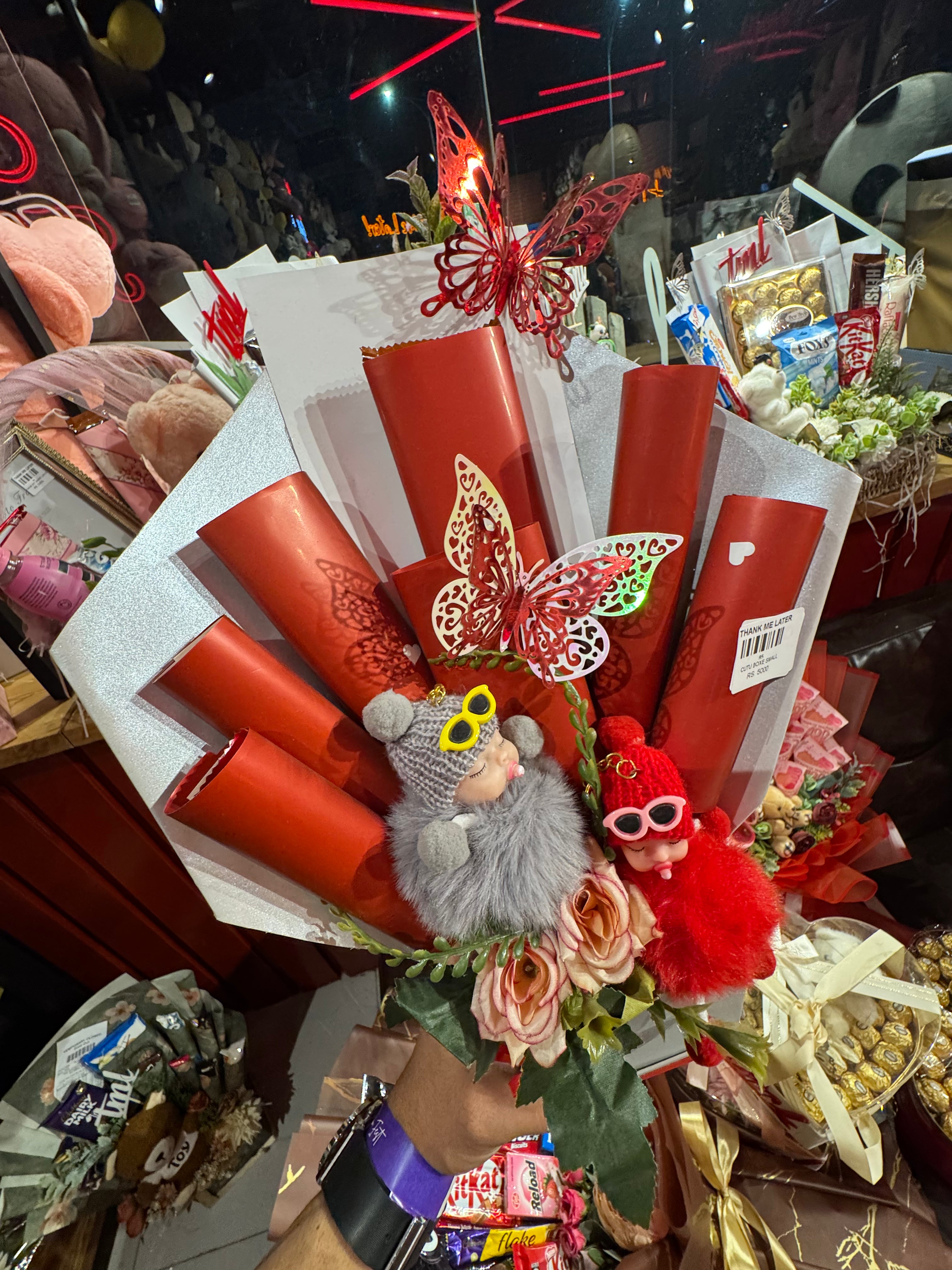 Unique Gift Basket Red Theme