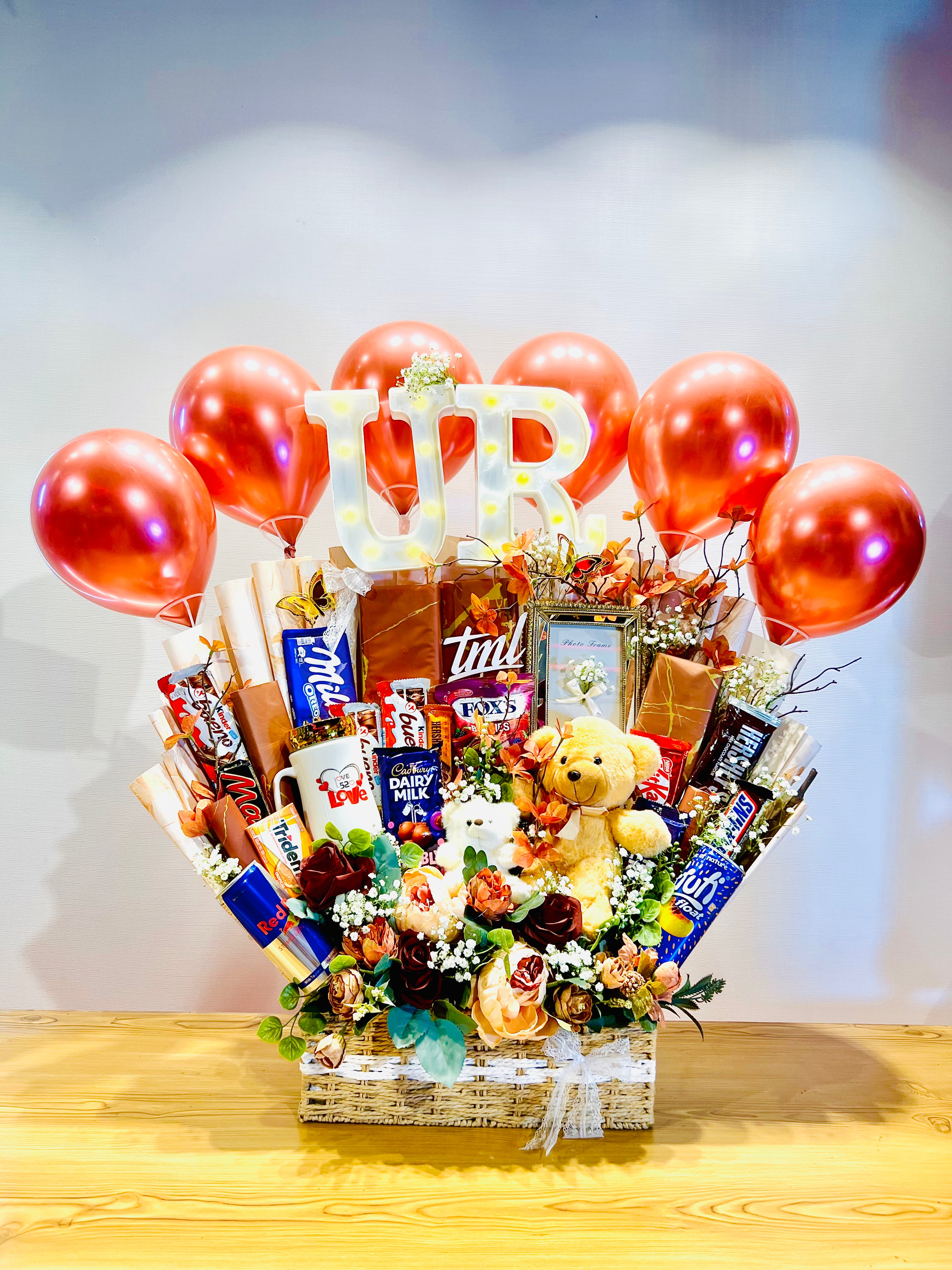 Complete Beautiful Gift Basket