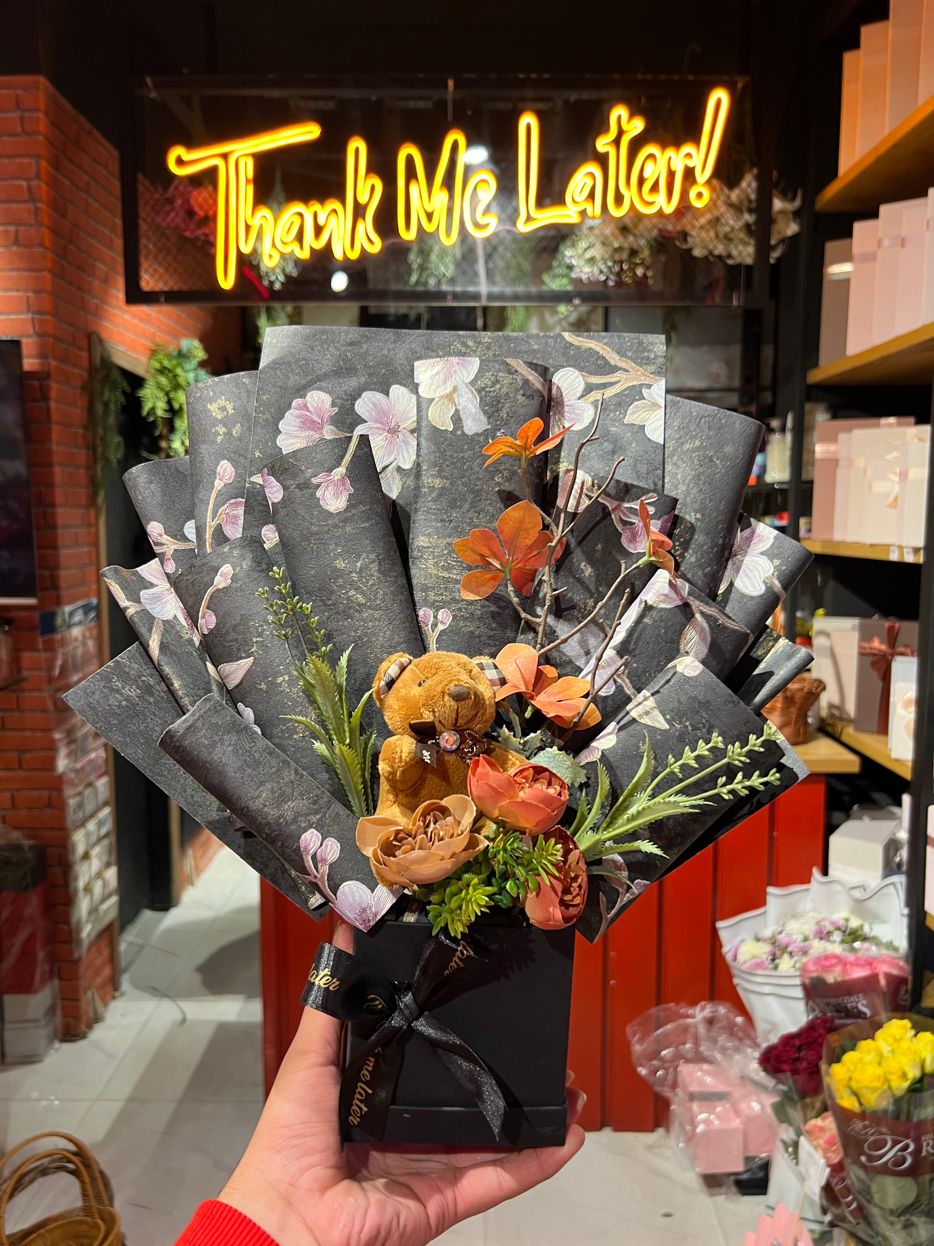 Beautiful & Unique Gift Box in Black Color Theme