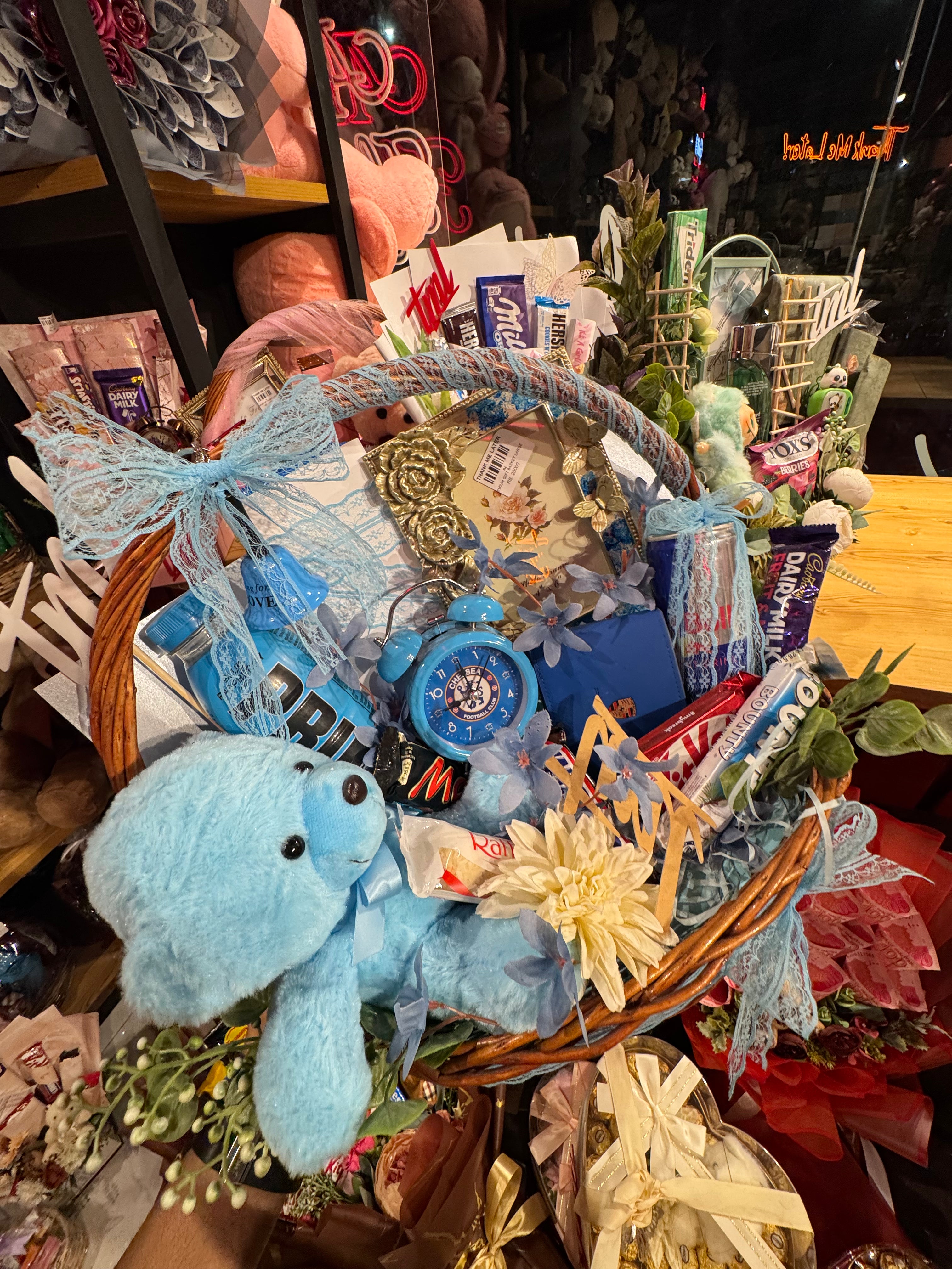 Firozi Gift Basket